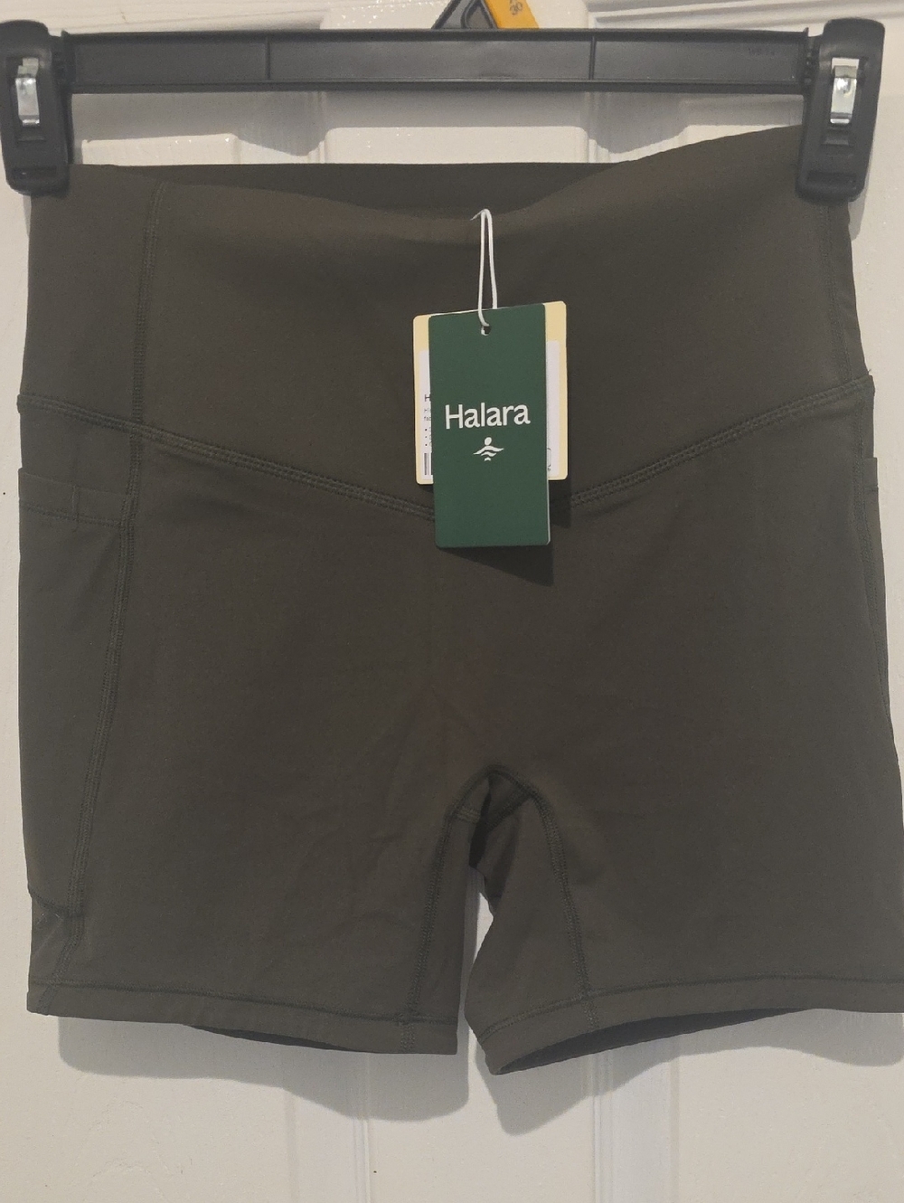 HALARA Olive Bike Shorts with High Waist